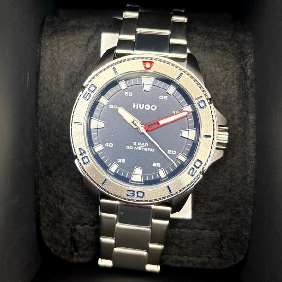 HUGO Mens 1530224 Stainless Steel Blue Dial Street Diver Style Quartz Watch 50m - Picture 3 of 17